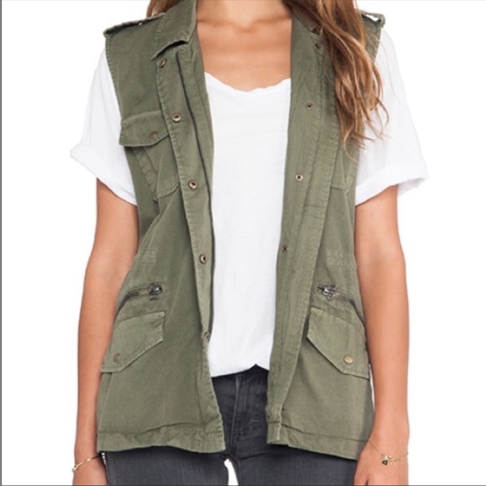 Velvet by graham & spencer green utility vest size small